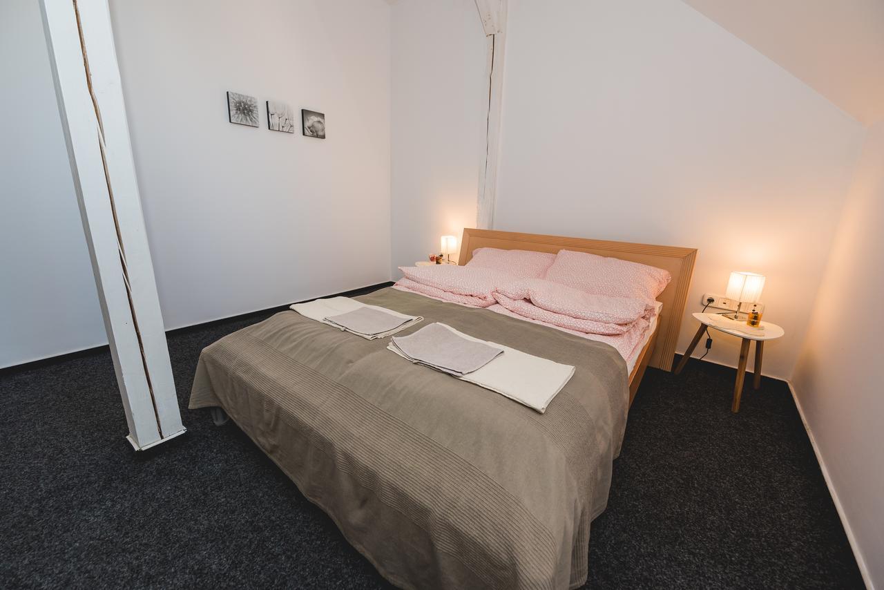 Terra Apartment Satu Mare Buitenkant foto